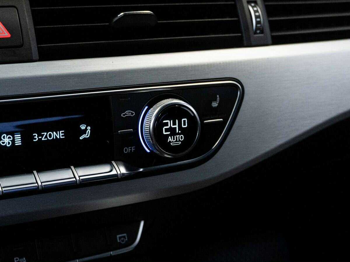 Ауди А4 б/у, 2018, Роботизированная. Фото: #25