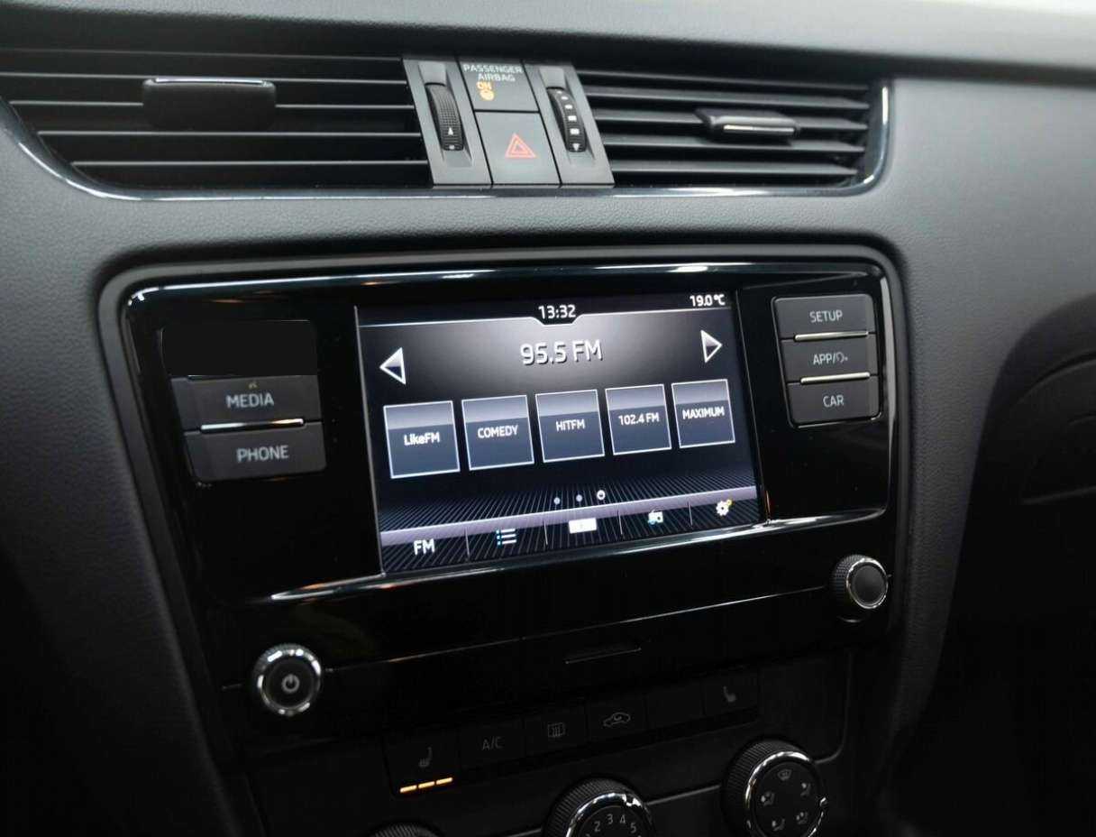 Шкода Октавия б/у, 2019, Механическая. Фото: #18