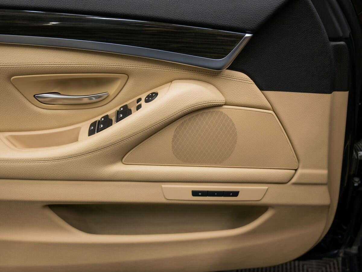 БМВ 5 серии б/у, 2013, Автоматическая. Фото: #14