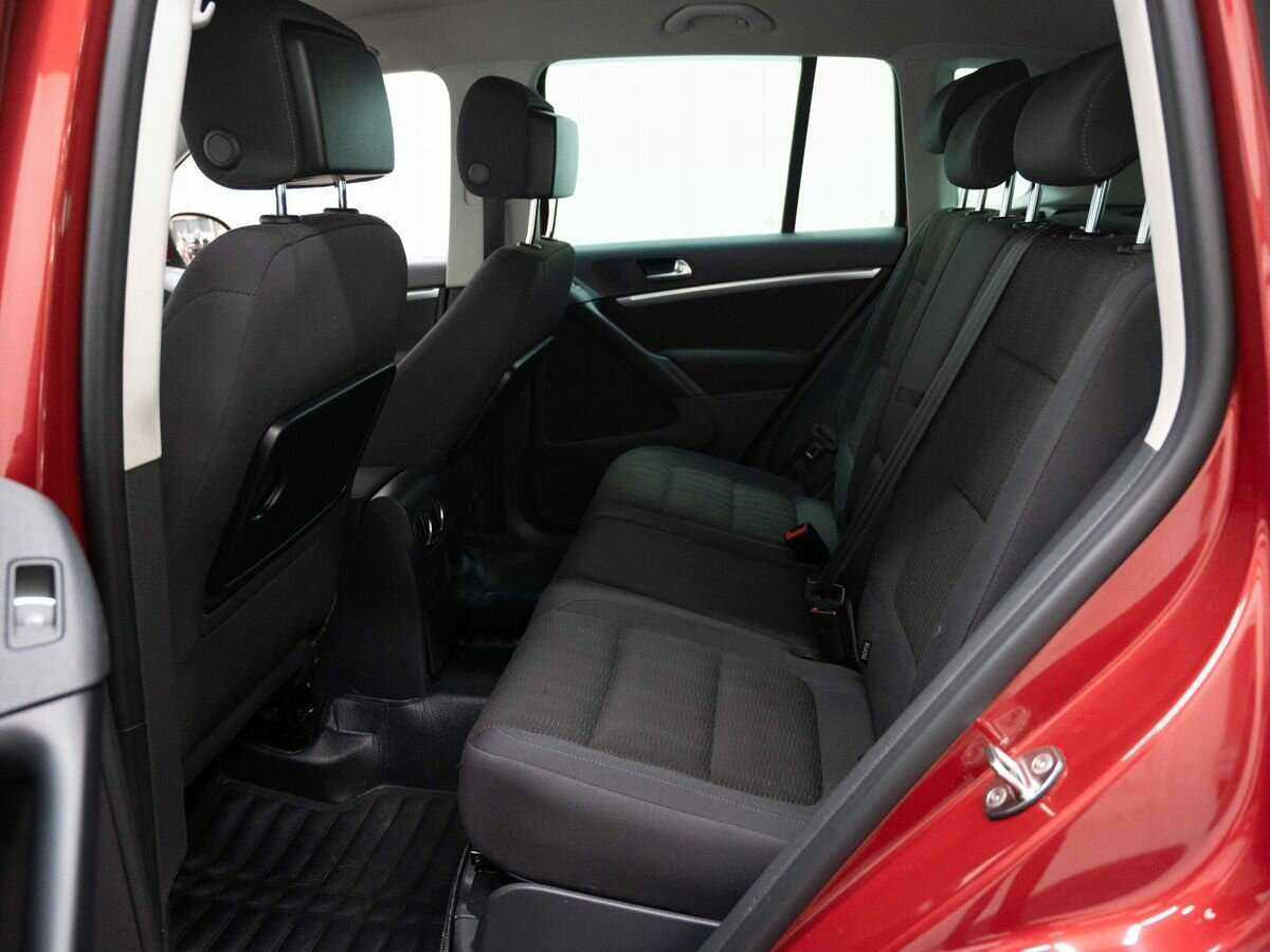 Volkswagen Tiguan б/у, 2012, Автоматическая. Фото: #8