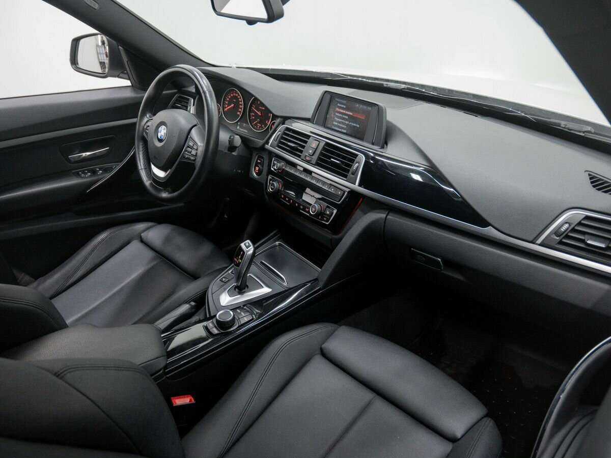 БМВ 3 серии б/у, 2017, Автоматическая. Фото: #10