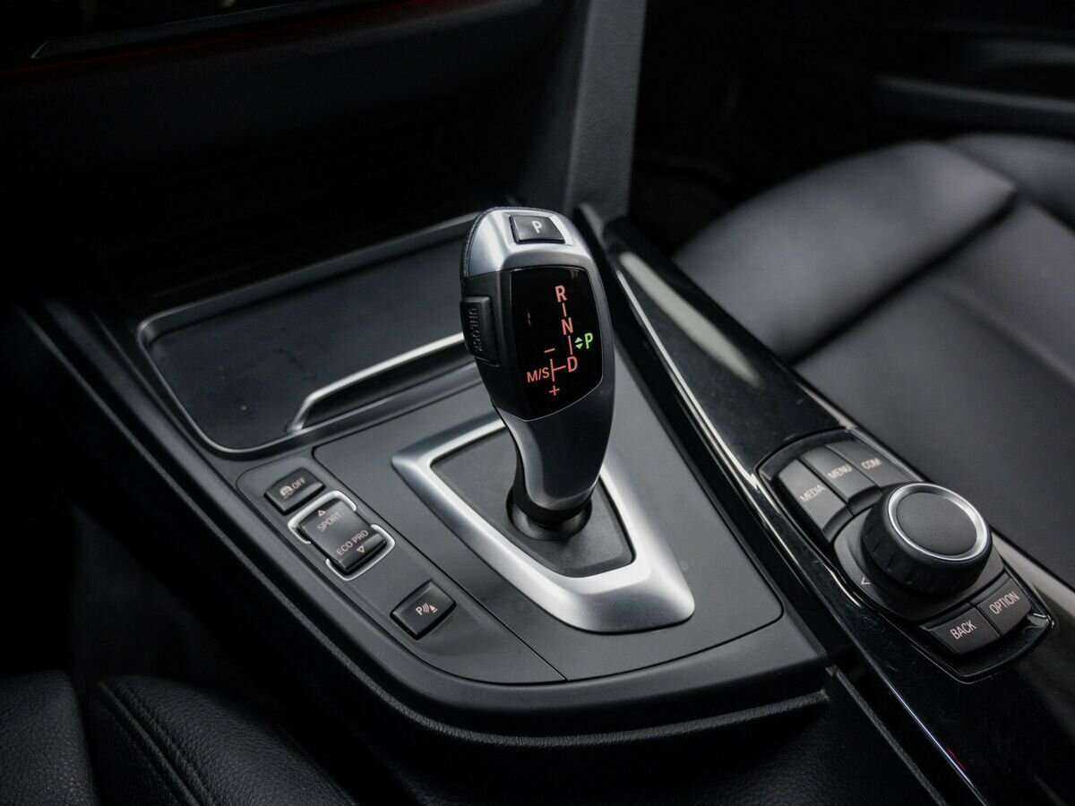 БМВ 3 серии б/у, 2017, Автоматическая. Фото: #24