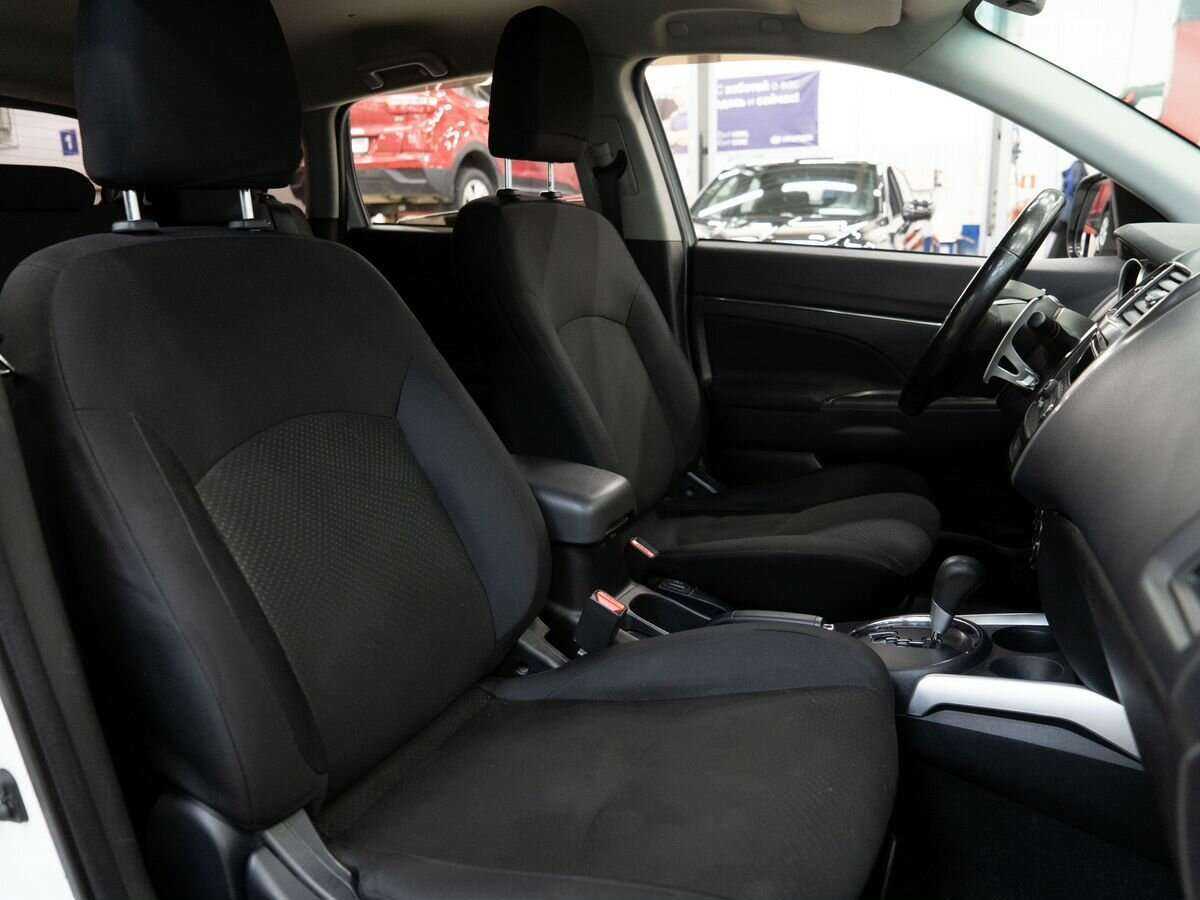 Митсубиши АС-Икс б/у, 2013, Вариатор. Фото: #8