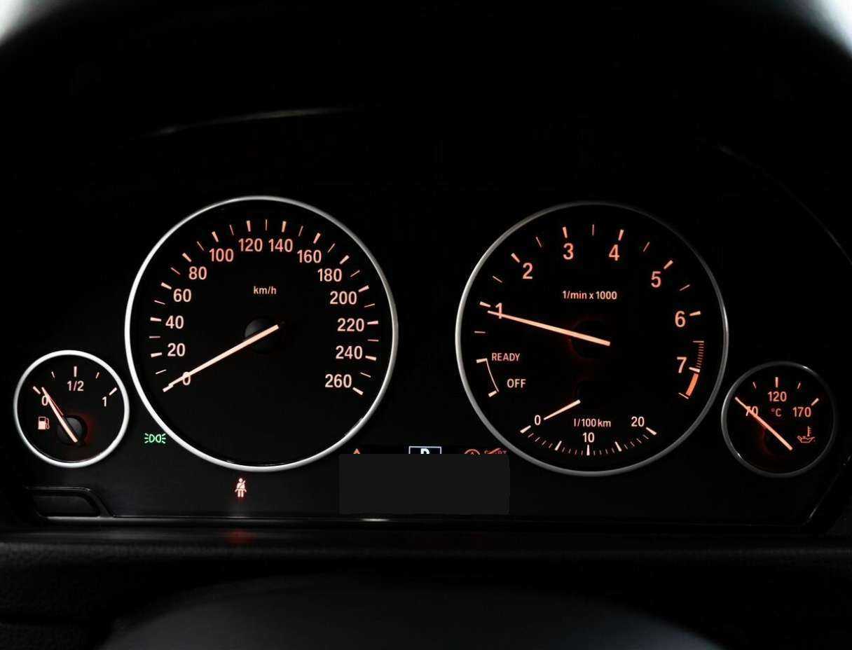 БМВ 3 серии б/у, 2015, Автоматическая. Фото: #11