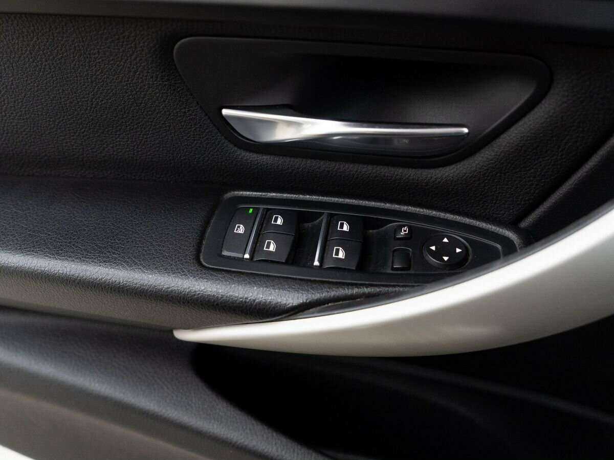 БМВ 3 серии б/у, 2015, Автоматическая. Фото: #13