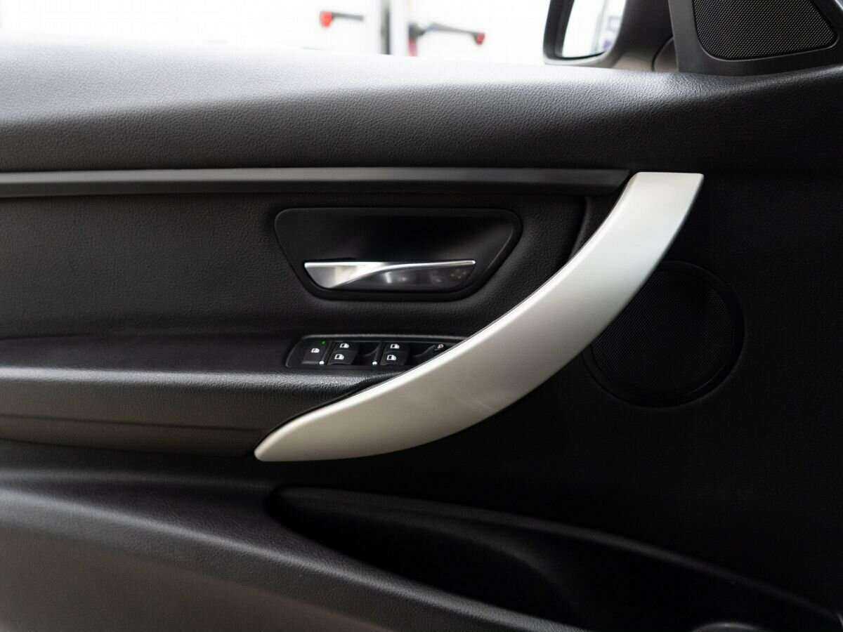 БМВ 3 серии б/у, 2015, Автоматическая. Фото: #14