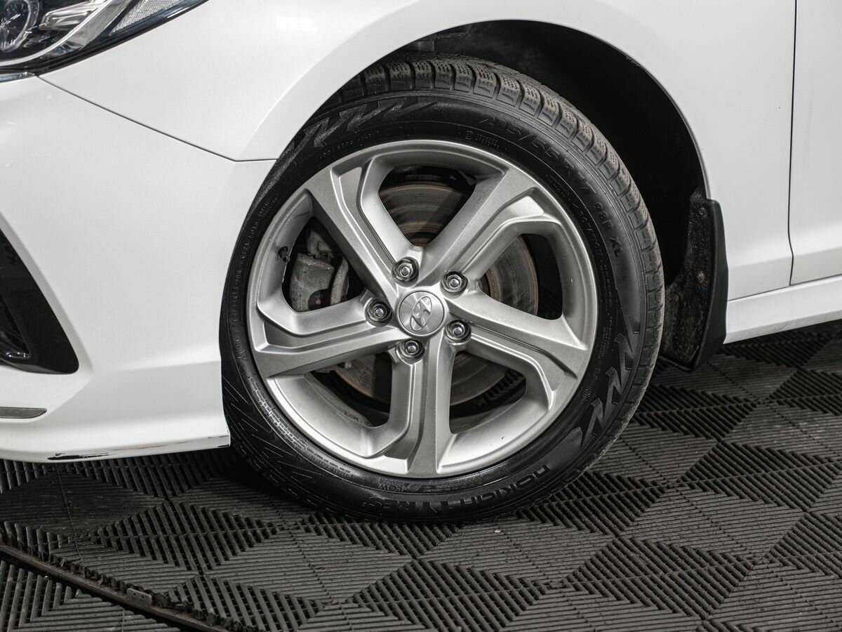 Hyundai Sonata б/у, 2017, Автоматическая. Фото: #8