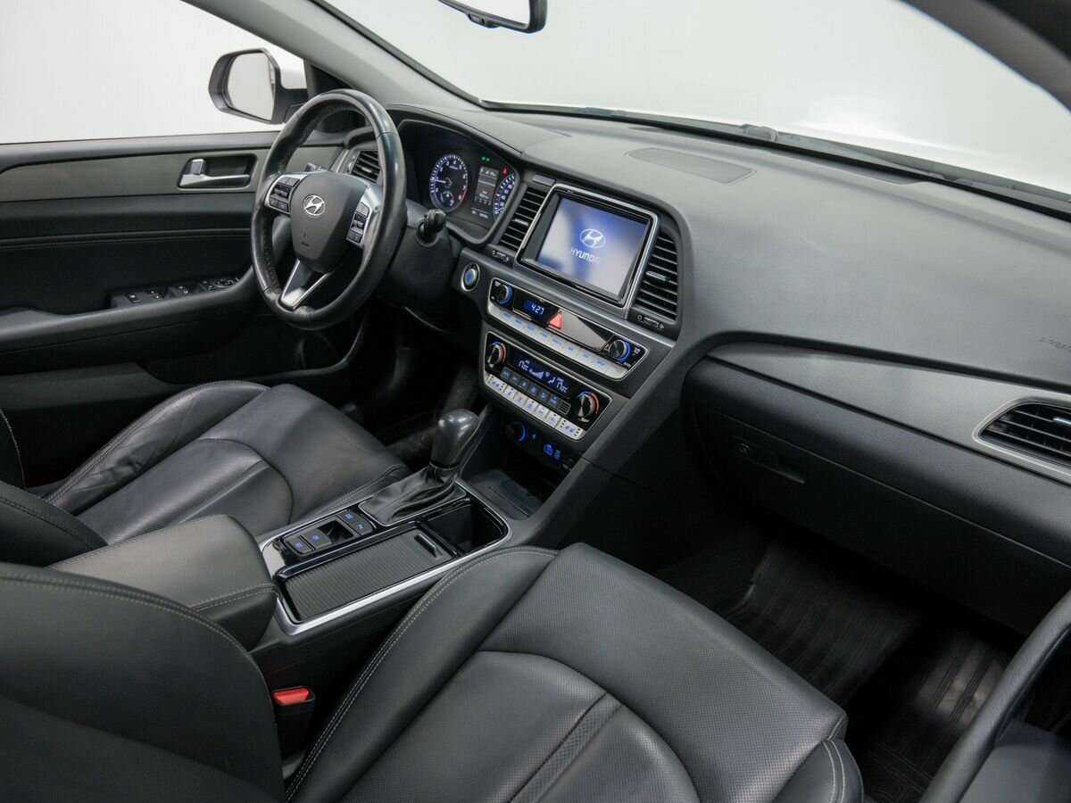 Hyundai Sonata б/у, 2017, Автоматическая. Фото: #10