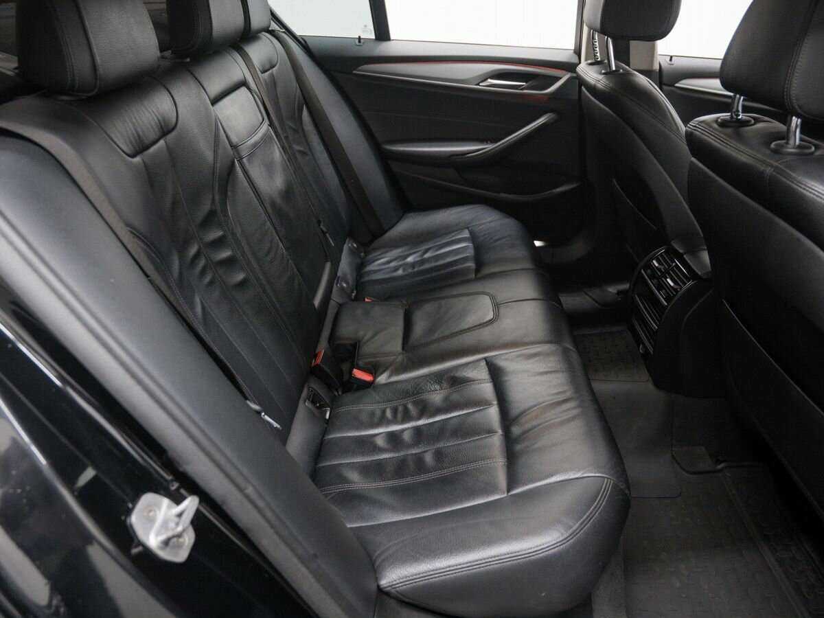 БМВ 5 серии б/у, 2018, Автоматическая. Фото: #10