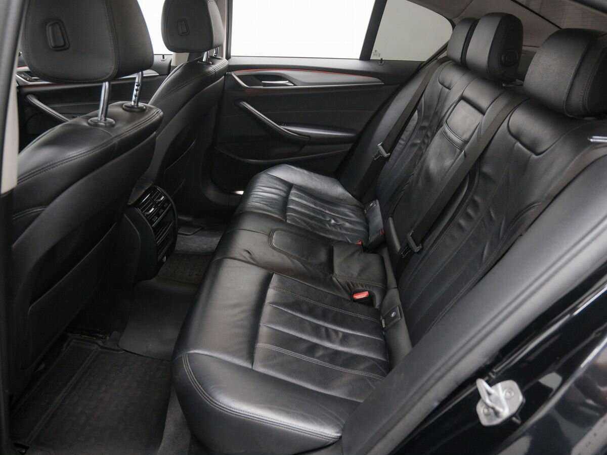 БМВ 5 серии б/у, 2018, Автоматическая. Фото: #13