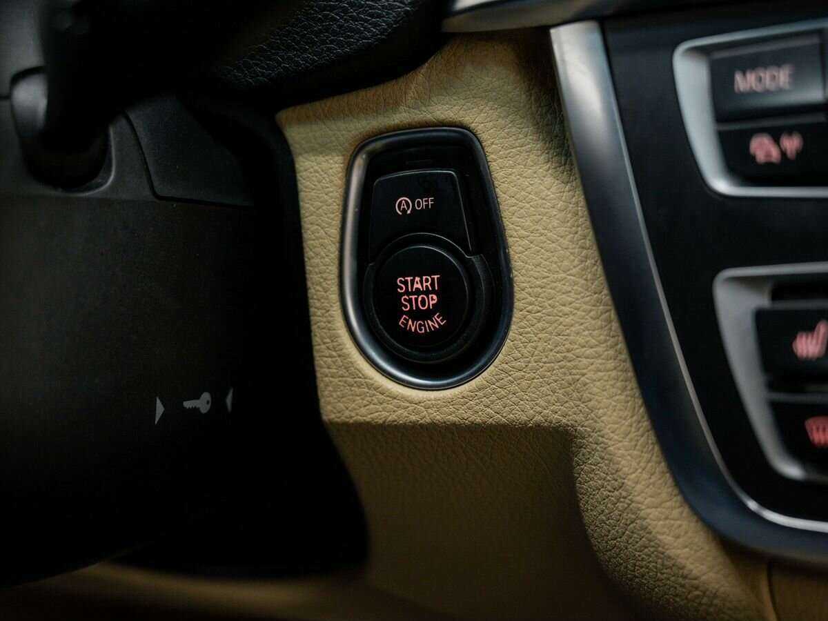 БМВ 3 серии б/у, 2012, Автоматическая. Фото: #16