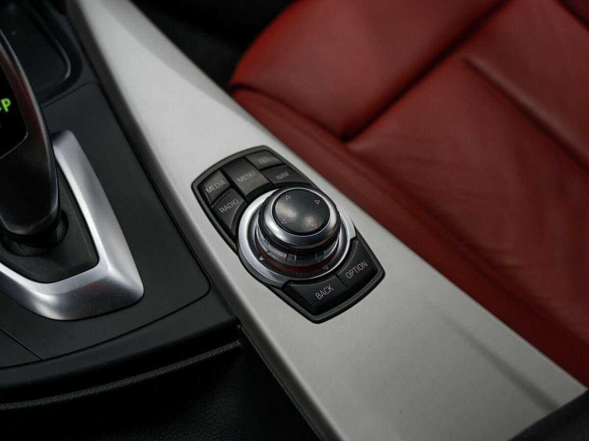 БМВ 3 серии б/у, 2015, Автоматическая. Фото: #18