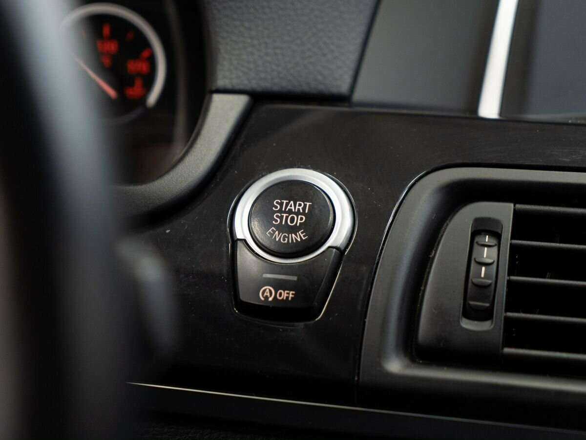 БМВ 5 серии б/у, 2014, Автоматическая. Фото: #9