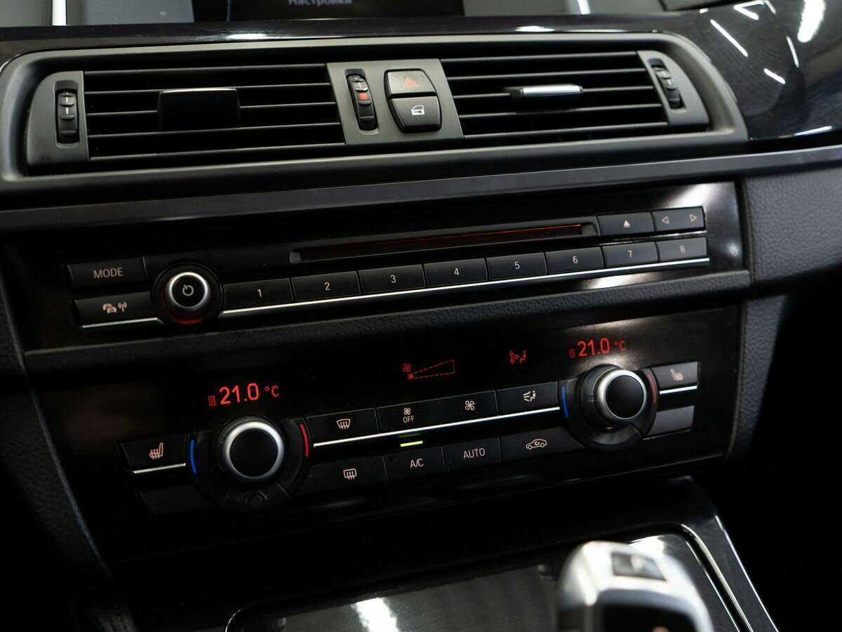 БМВ 5 серии б/у, 2014, Автоматическая. Фото: #12