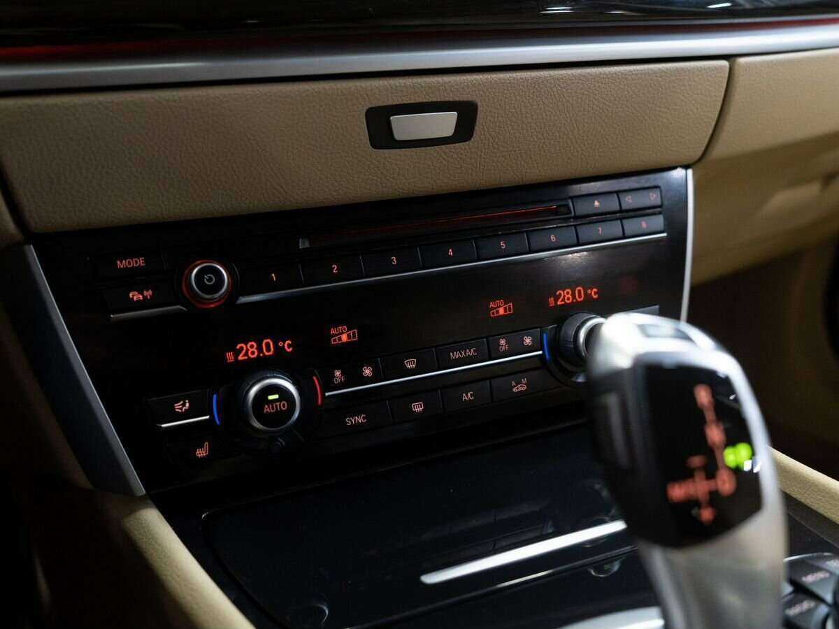 БМВ 5 серии б/у, 2014, Автоматическая. Фото: #13