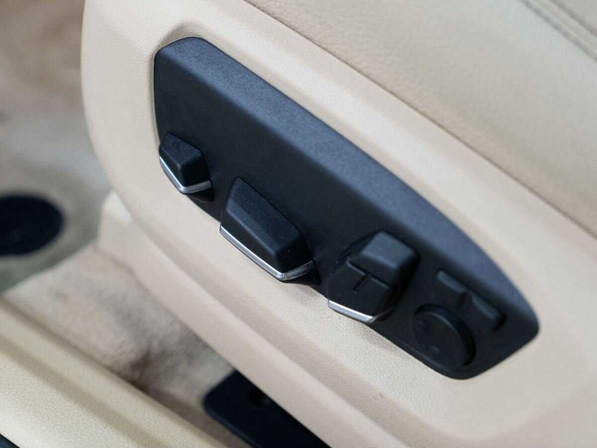 БМВ 5 серии б/у, 2014, Автоматическая. Фото: #16