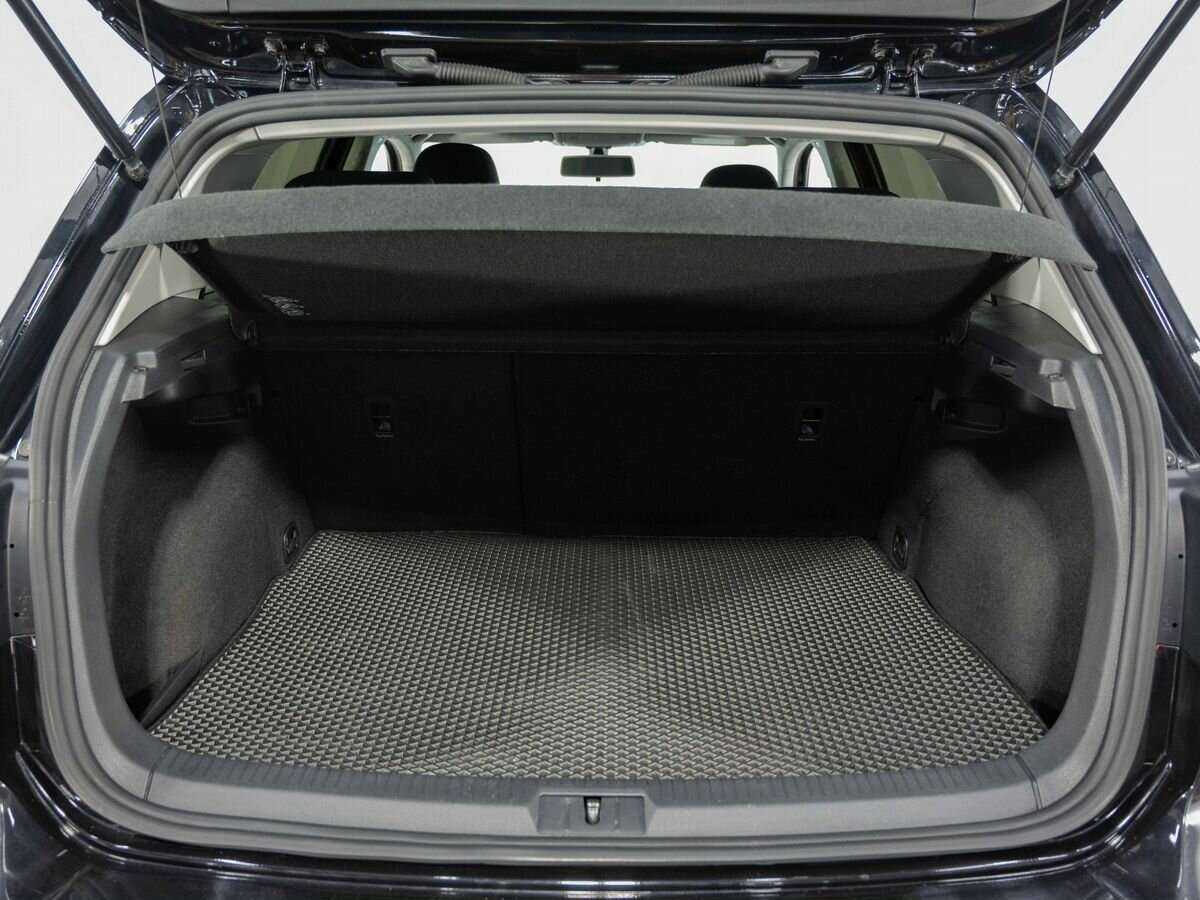 Volkswagen Golf б/у, 2013, Роботизированная. Фото: #24