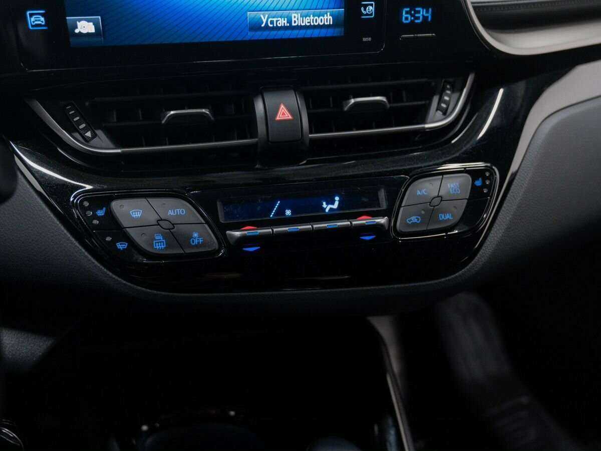 Toyota C-HR б/у, 2018, Вариатор. Фото: #16