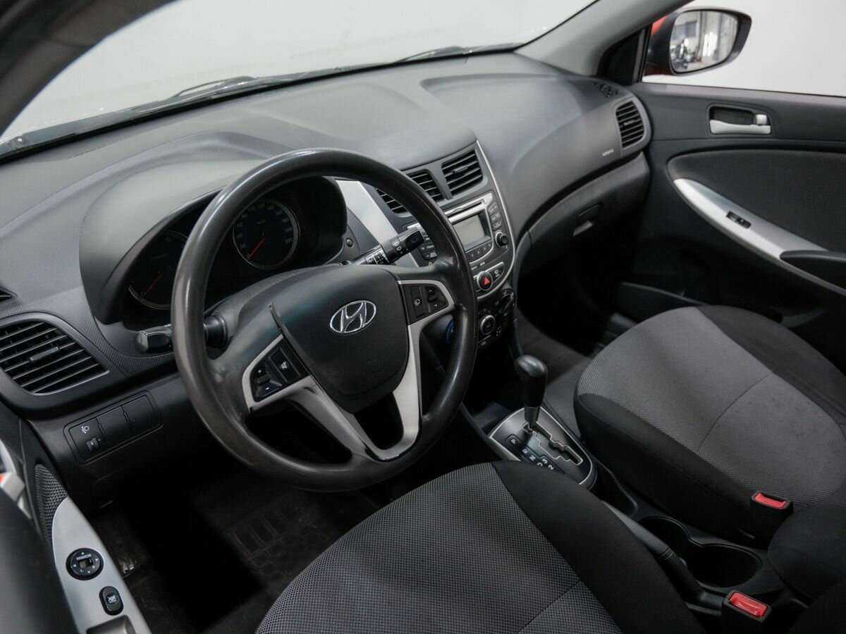 Хендай Солярис б/у, 2012, Автоматическая. Фото: #11