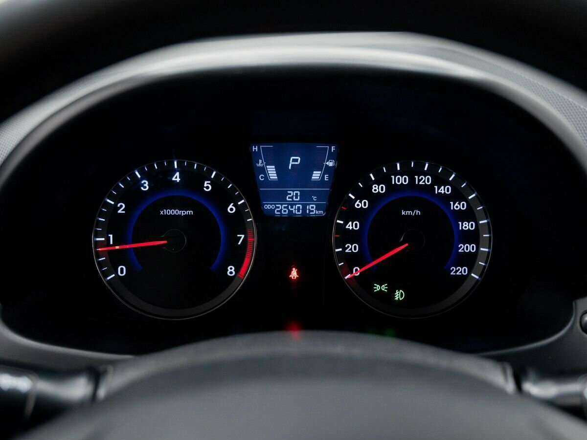 Хендай Солярис б/у, 2012, Автоматическая. Фото: #20