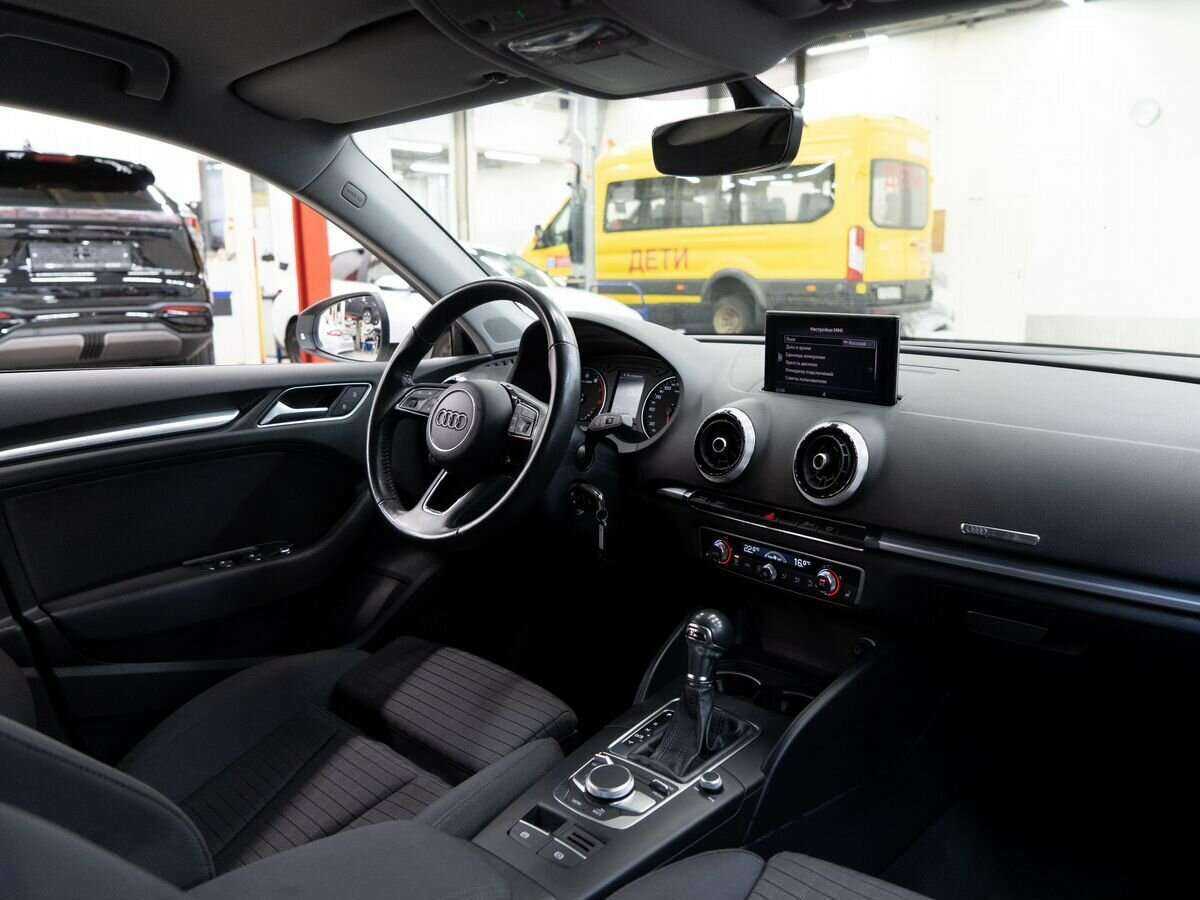 Ауди А3 б/у, 2017, Роботизированная. Фото: #17