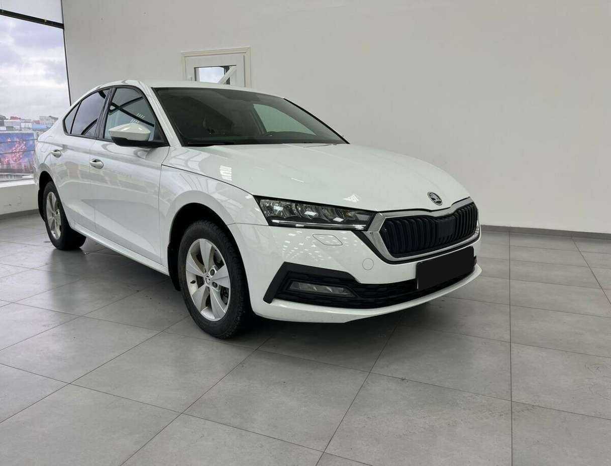 Шкода Октавия б/у, 2021, Автоматическая. Фото: #2