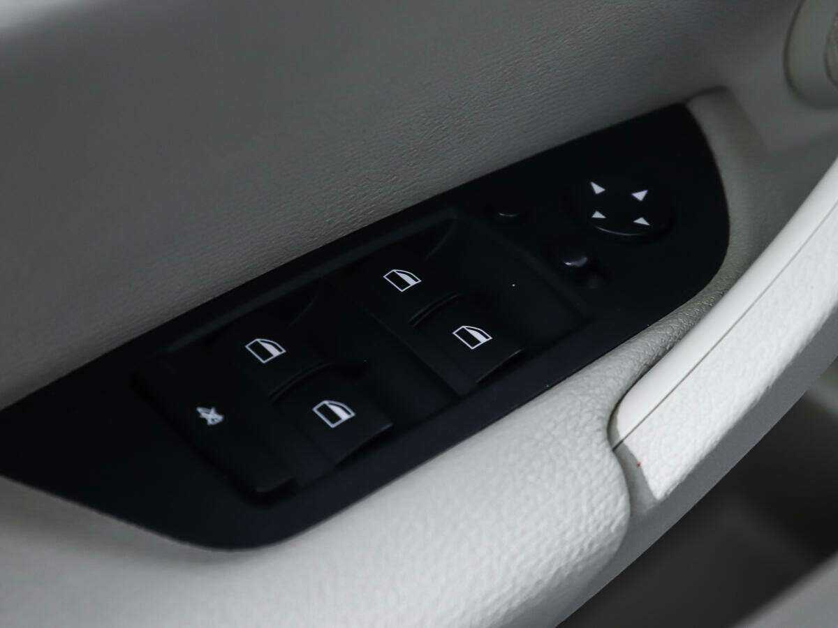 БМВ Икс1 б/у, 2012, Автоматическая. Фото: #15