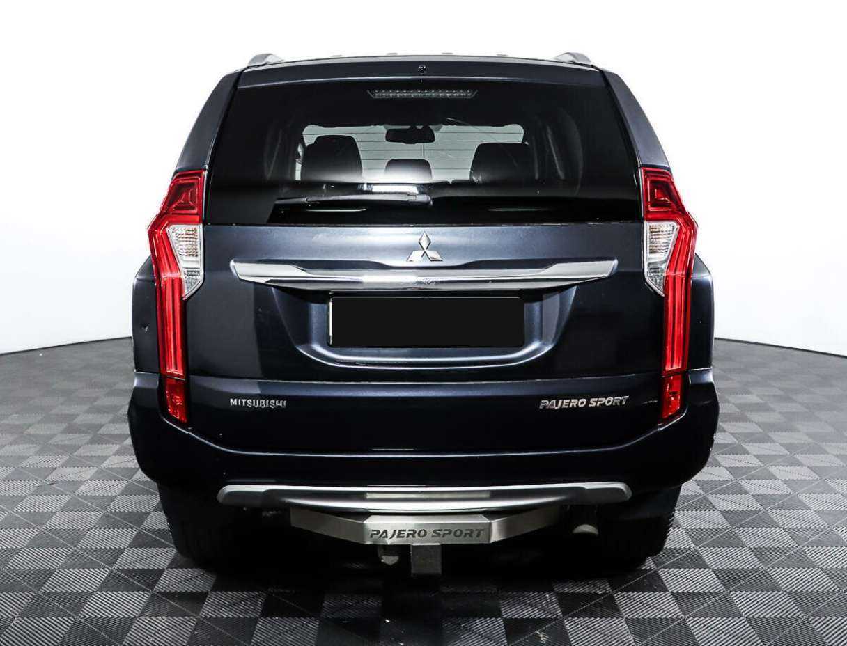 Mitsubishi Pajero Sport б/у, 2018, Автоматическая. Фото: #5