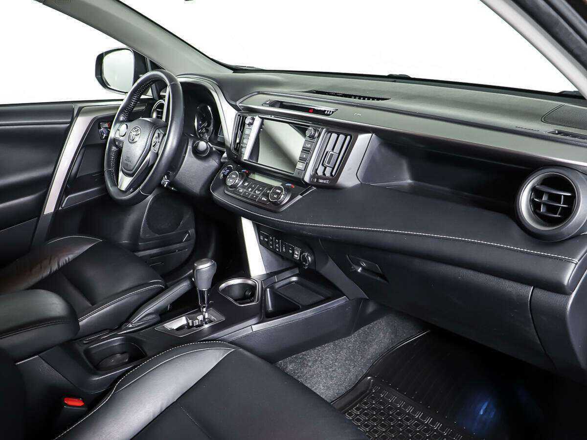 Тойота Рав4 б/у, 2018, Автоматическая. Фото: #8