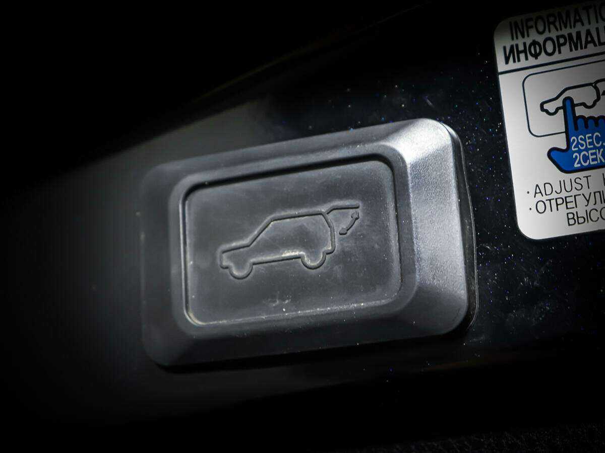 Тойота Рав4 б/у, 2018, Автоматическая. Фото: #17