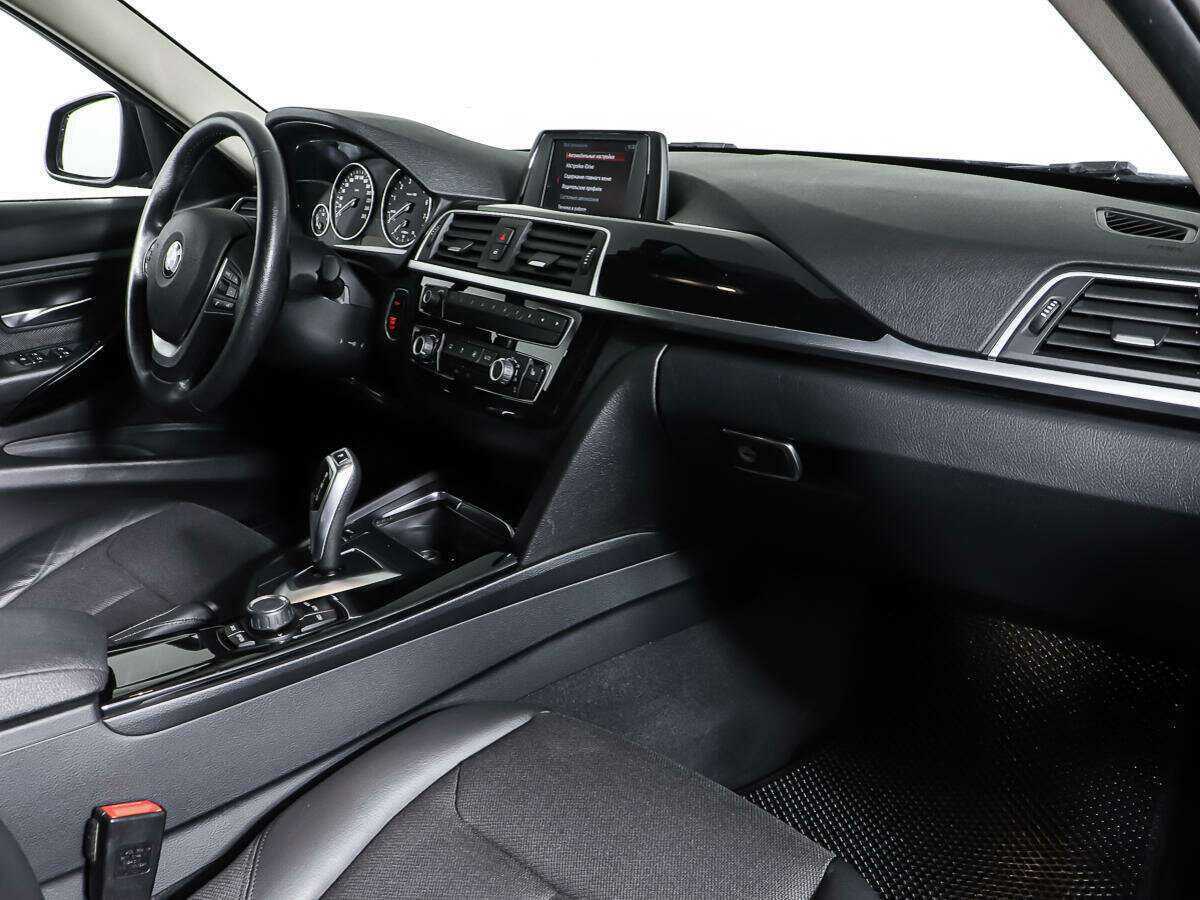 БМВ 3 серии б/у, 2017, Автоматическая. Фото: #8