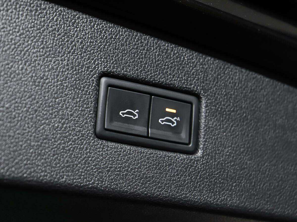 Volkswagen Tiguan б/у, 2020, Роботизированная. Фото: #16