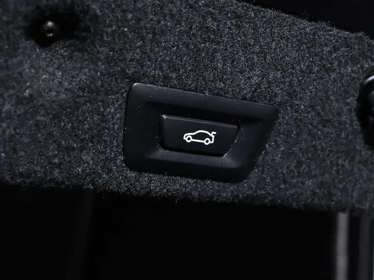 БМВ 5 серии б/у, 2012, Автоматическая. Фото: #14