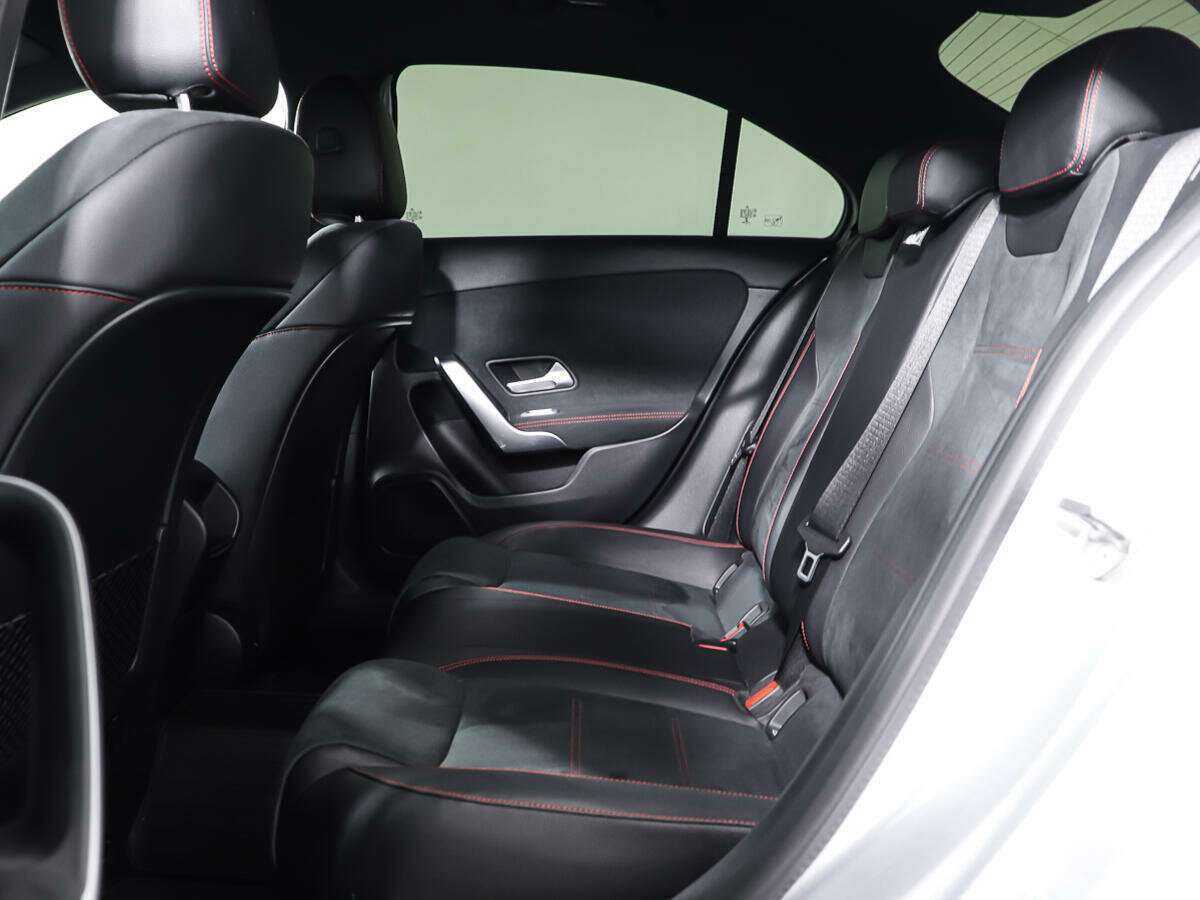 Mercedes-Benz A-Класс б/у, 2019, Роботизированная. Фото: #8