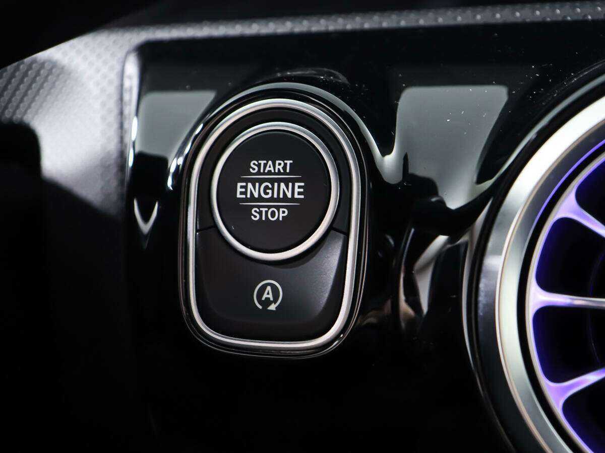 Mercedes-Benz A-Класс б/у, 2019, Роботизированная. Фото: #18