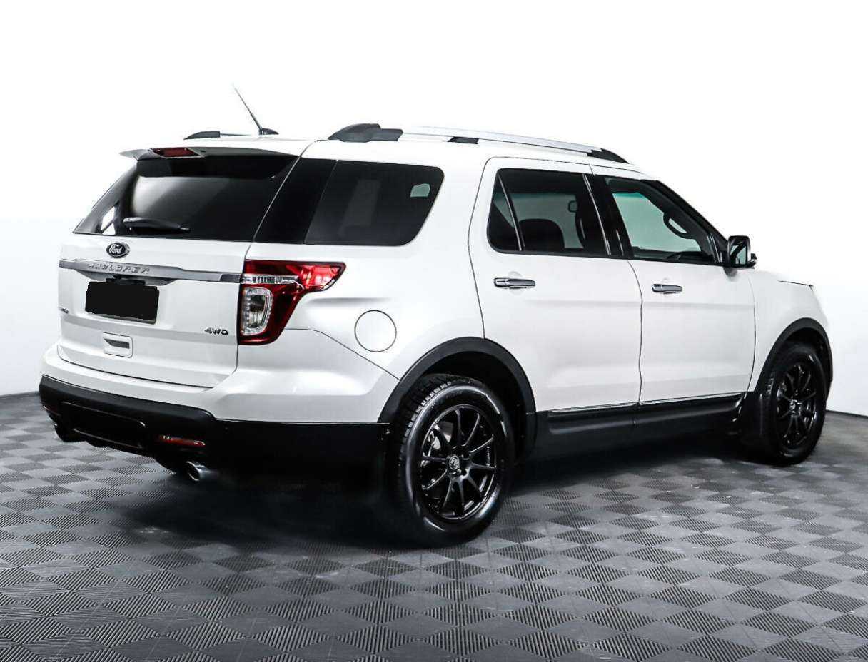 Ford Explorer б/у, 2012, Автоматическая. Фото: #4