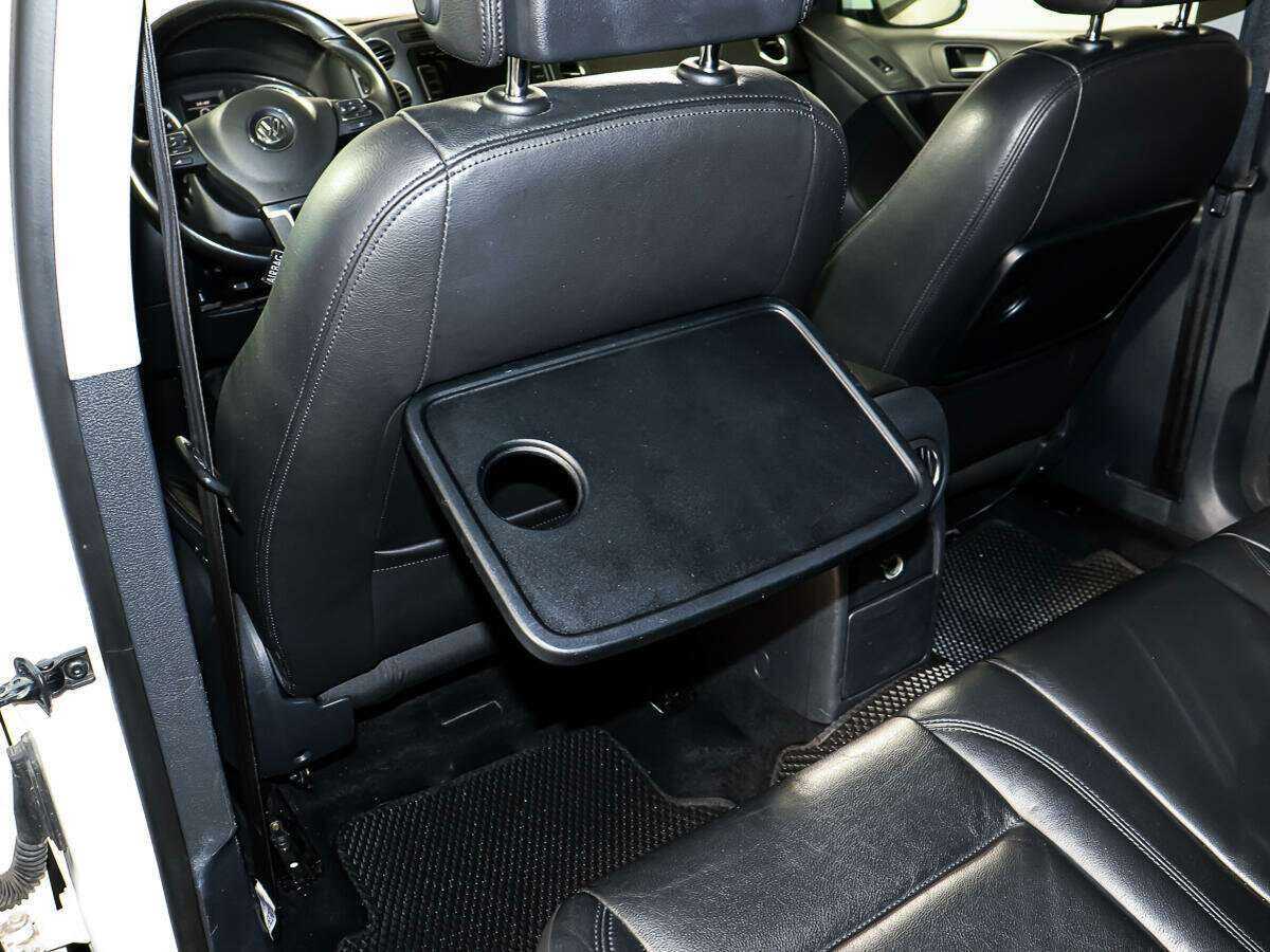 Volkswagen Tiguan б/у, 2013, Автоматическая. Фото: #18