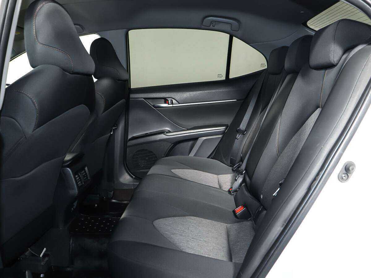 Тойота Камри б/у, 2020, Автоматическая. Фото: #9