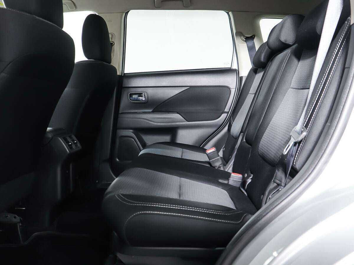 Митсубиши Оутлэндер б/у, 2019, Вариатор. Фото: #9