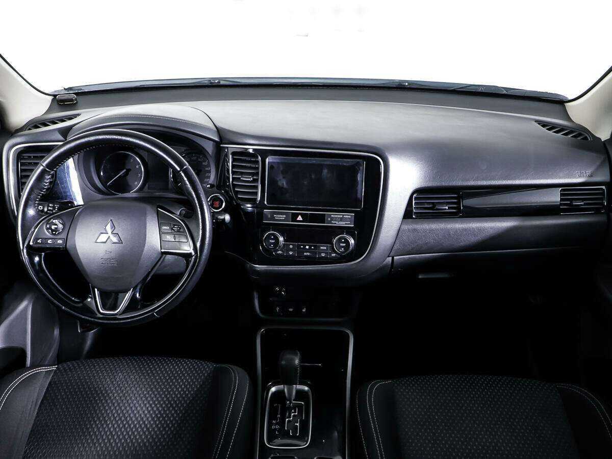 Митсубиши Оутлэндер б/у, 2019, Вариатор. Фото: #10