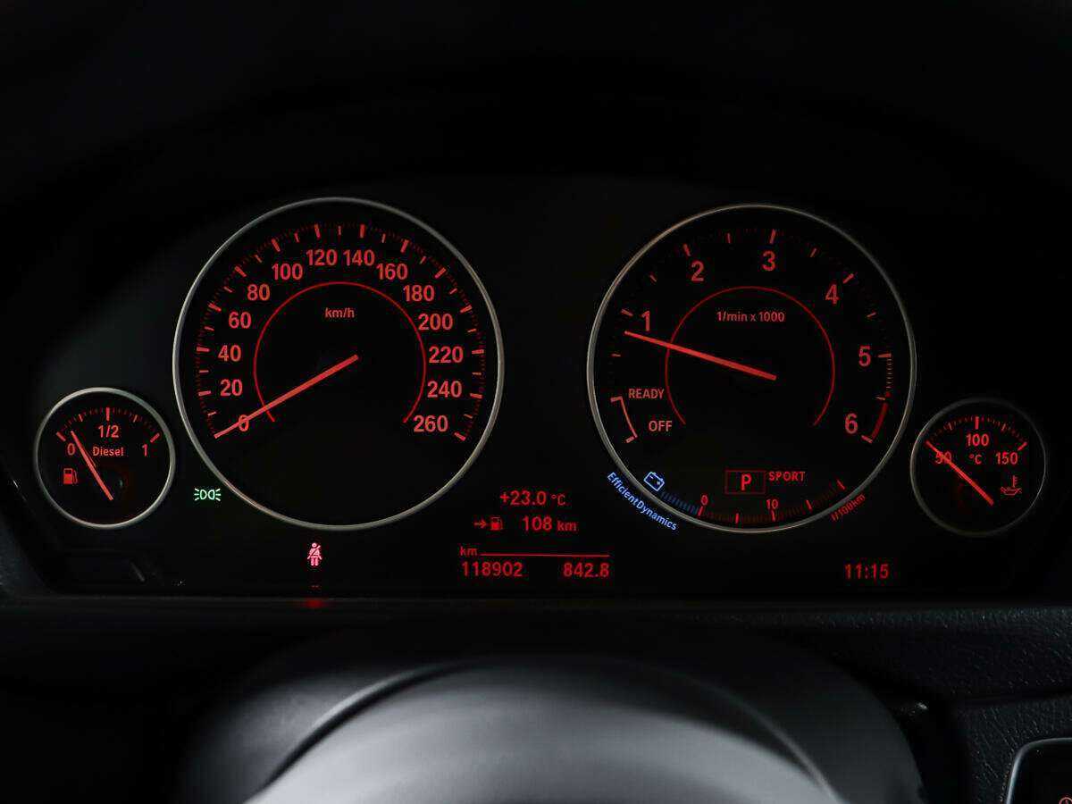 БМВ 3 серии б/у, 2016, Автоматическая. Фото: #13