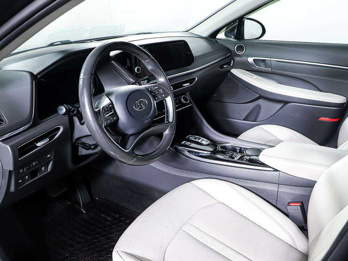 Hyundai Sonata б/у, 2020, Автоматическая. Фото: #12