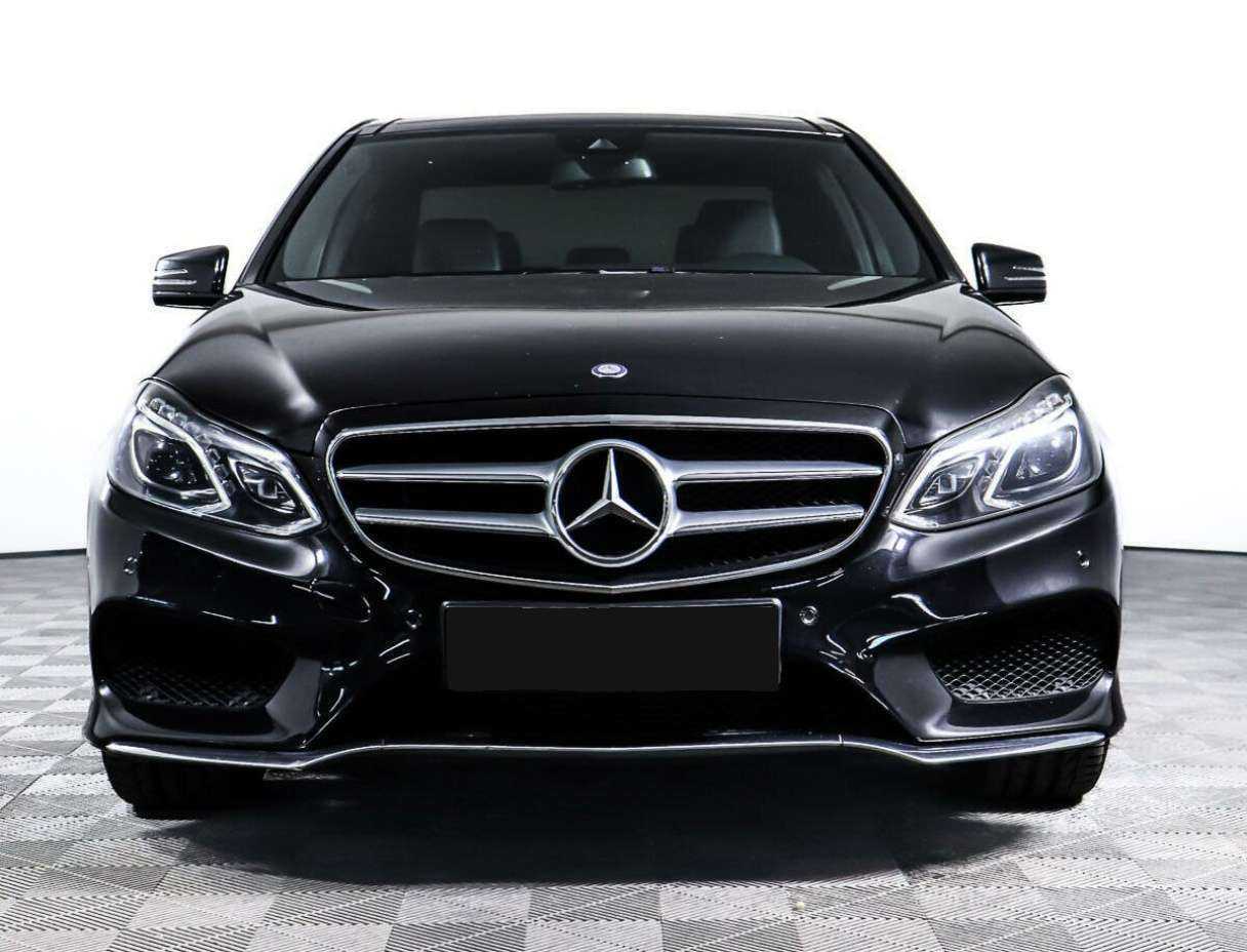 Мерседес-Бенц Е-Класс б/у, 2013, Автоматическая. Фото: #1