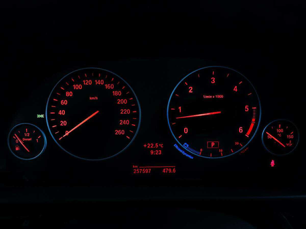 БМВ 5 серии б/у, 2012, Автоматическая. Фото: #13