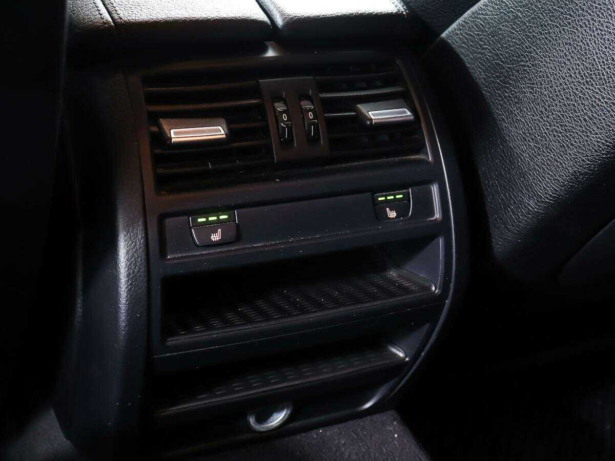 БМВ 5 серии б/у, 2012, Автоматическая. Фото: #15