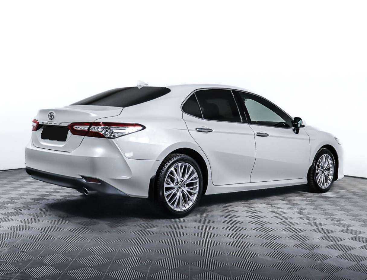 Тойота Камри б/у, 2018, Автоматическая. Фото: #4