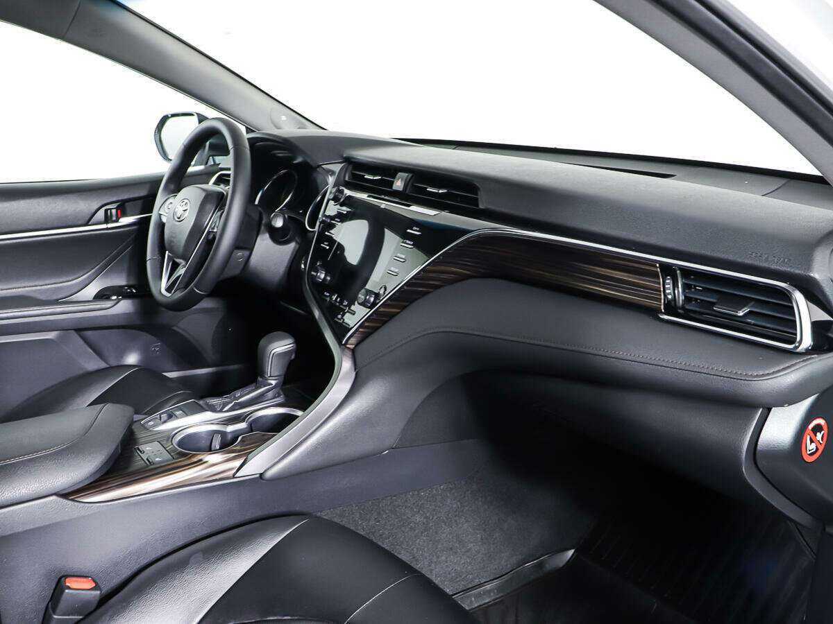 Тойота Камри б/у, 2018, Автоматическая. Фото: #8