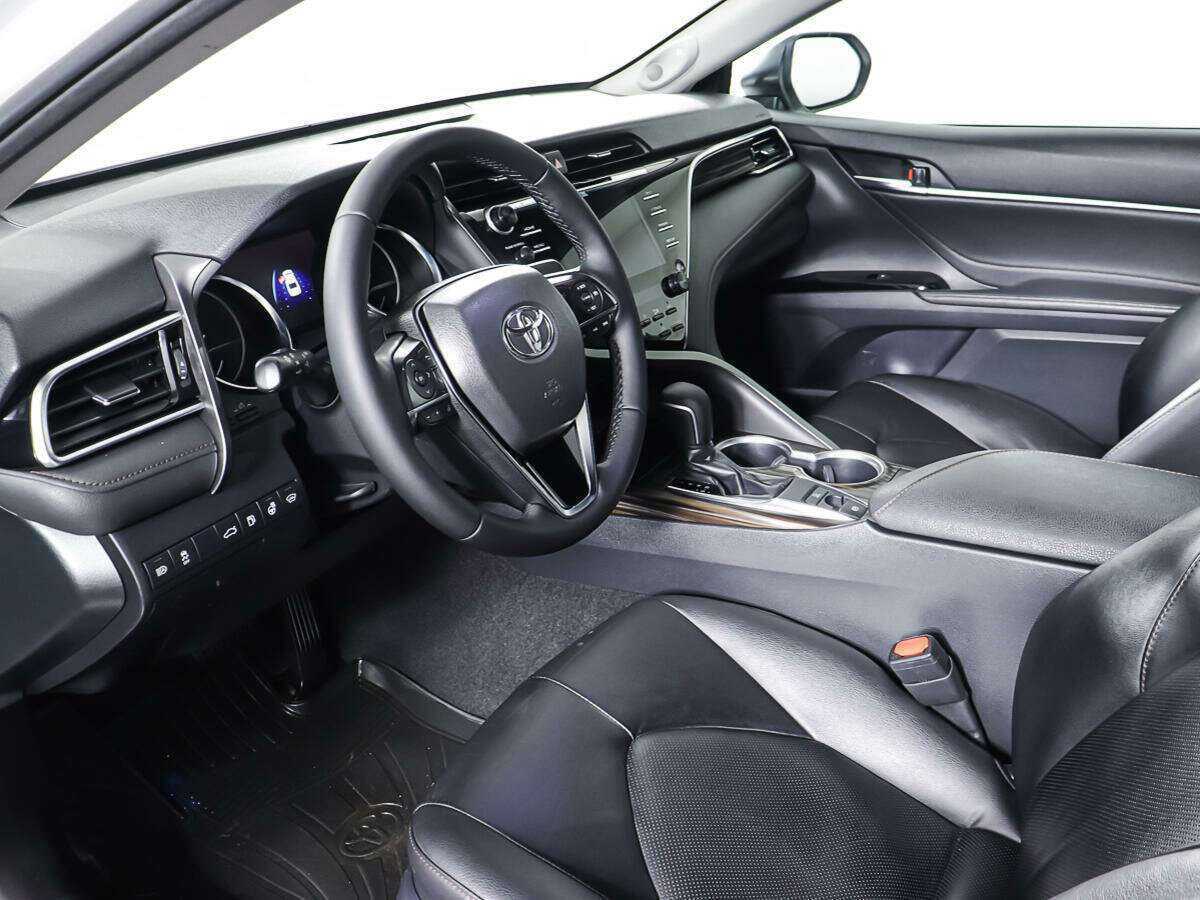 Тойота Камри б/у, 2018, Автоматическая. Фото: #12