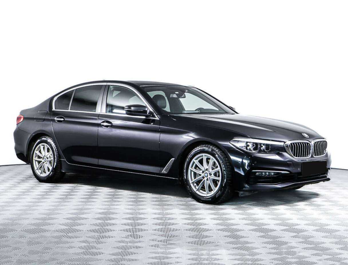 БМВ 5 серии б/у, 2017, Автоматическая. Фото: #2