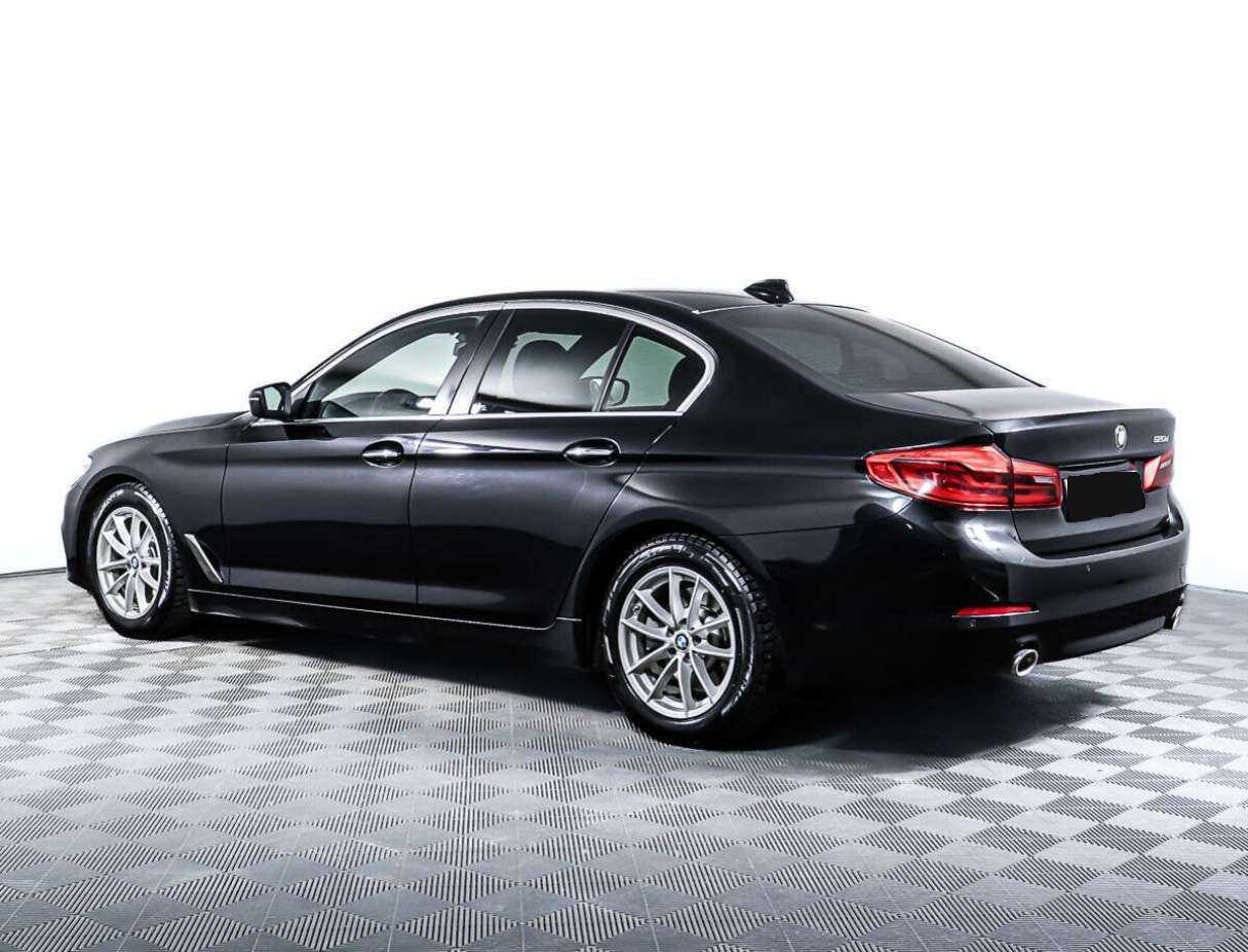БМВ 5 серии б/у, 2017, Автоматическая. Фото: #6